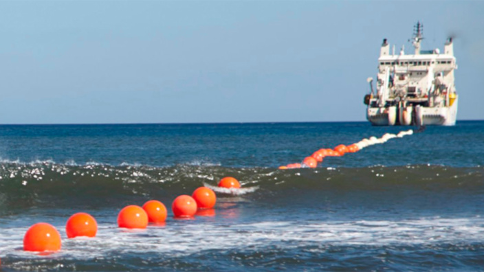 Un cable y una estrategia en Asia Pacífico