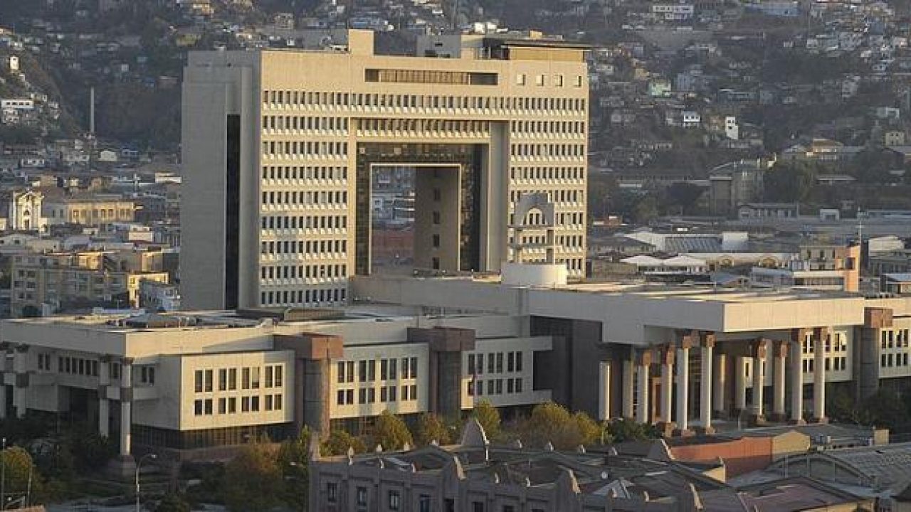 La viga en el ojo propio