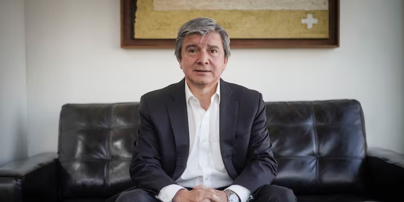 Gonzalo Sanhueza en La Tercera - Pulso: «Tenemos que simplificar el sistema tributario, reducir los impuestos, dar certeza tributaria»