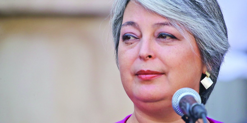 El club de Jeannette Jara