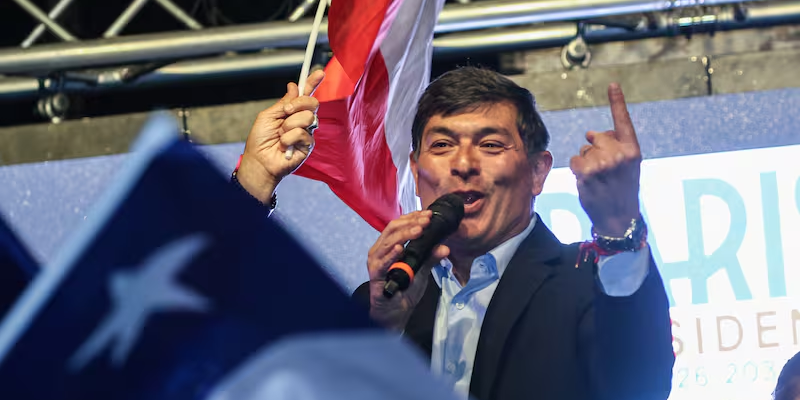 Un candidato que gana aquí, pero vive allá