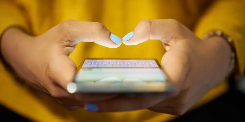 Redes sociales, salud mental y sociedades democráticas