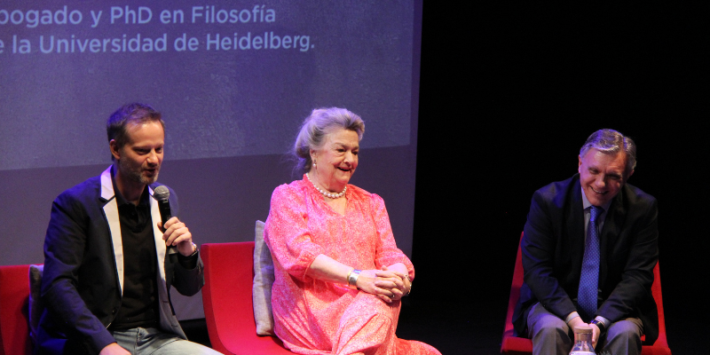 Exitoso lanzamiento del nuevo libro de Axel Kaiser «Nazi-Comunismo»